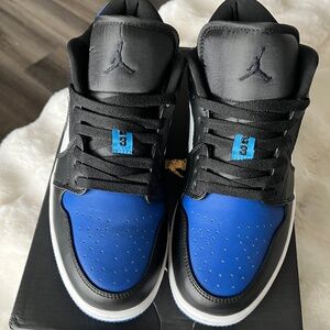Air Jordan 1 Low Royal Blue